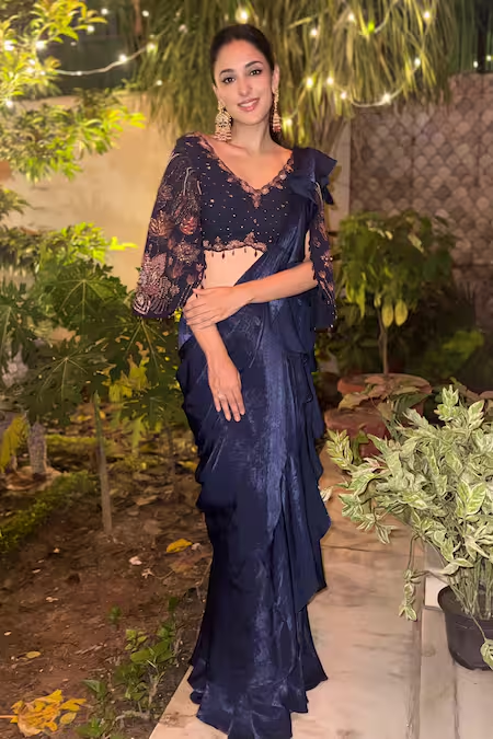 Get a Perfect Slim Look with Designer Petticoat for Saree