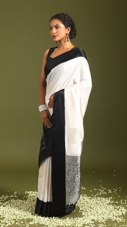 Shwetambari