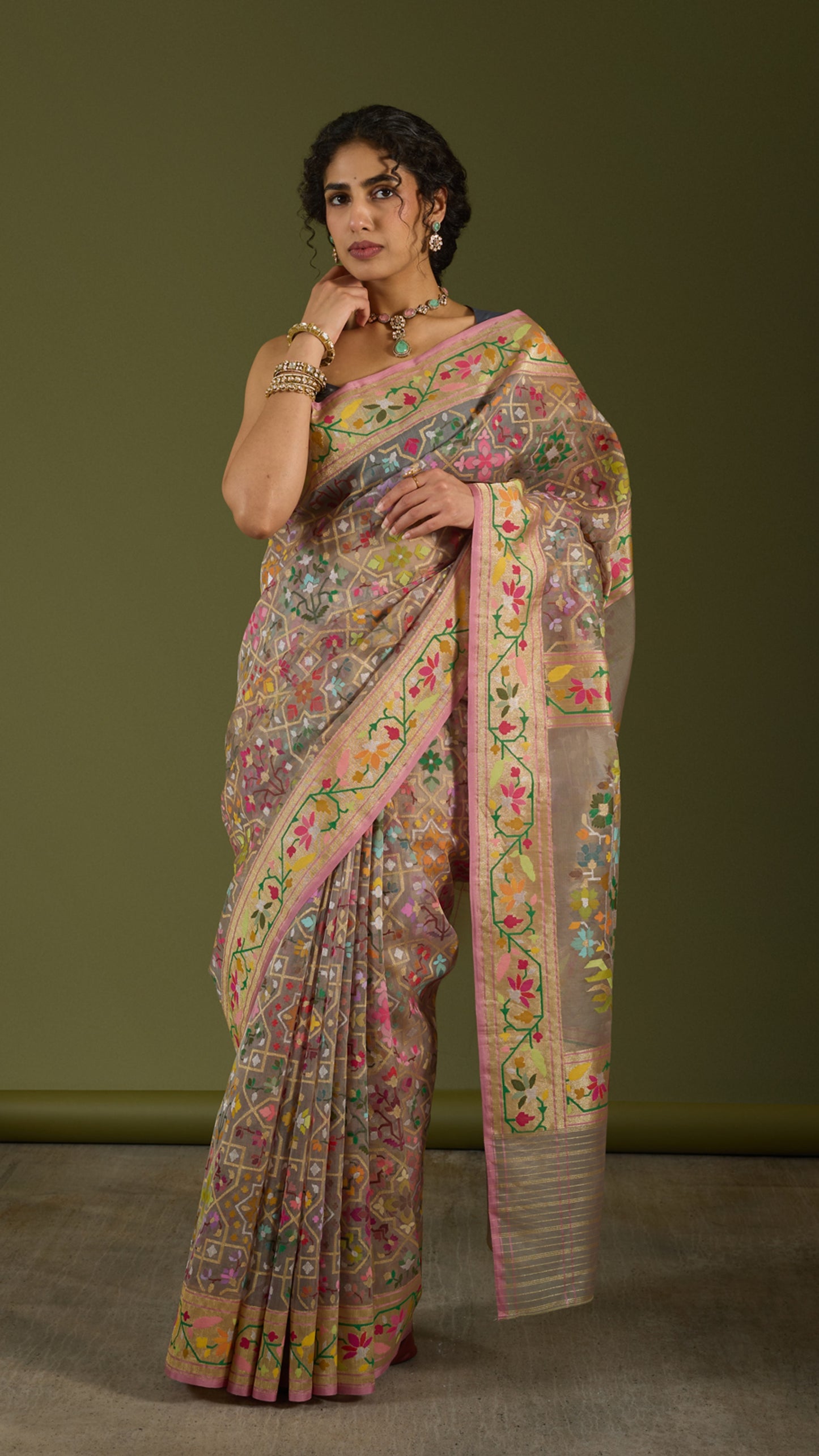 Maharani Ratna Jaal