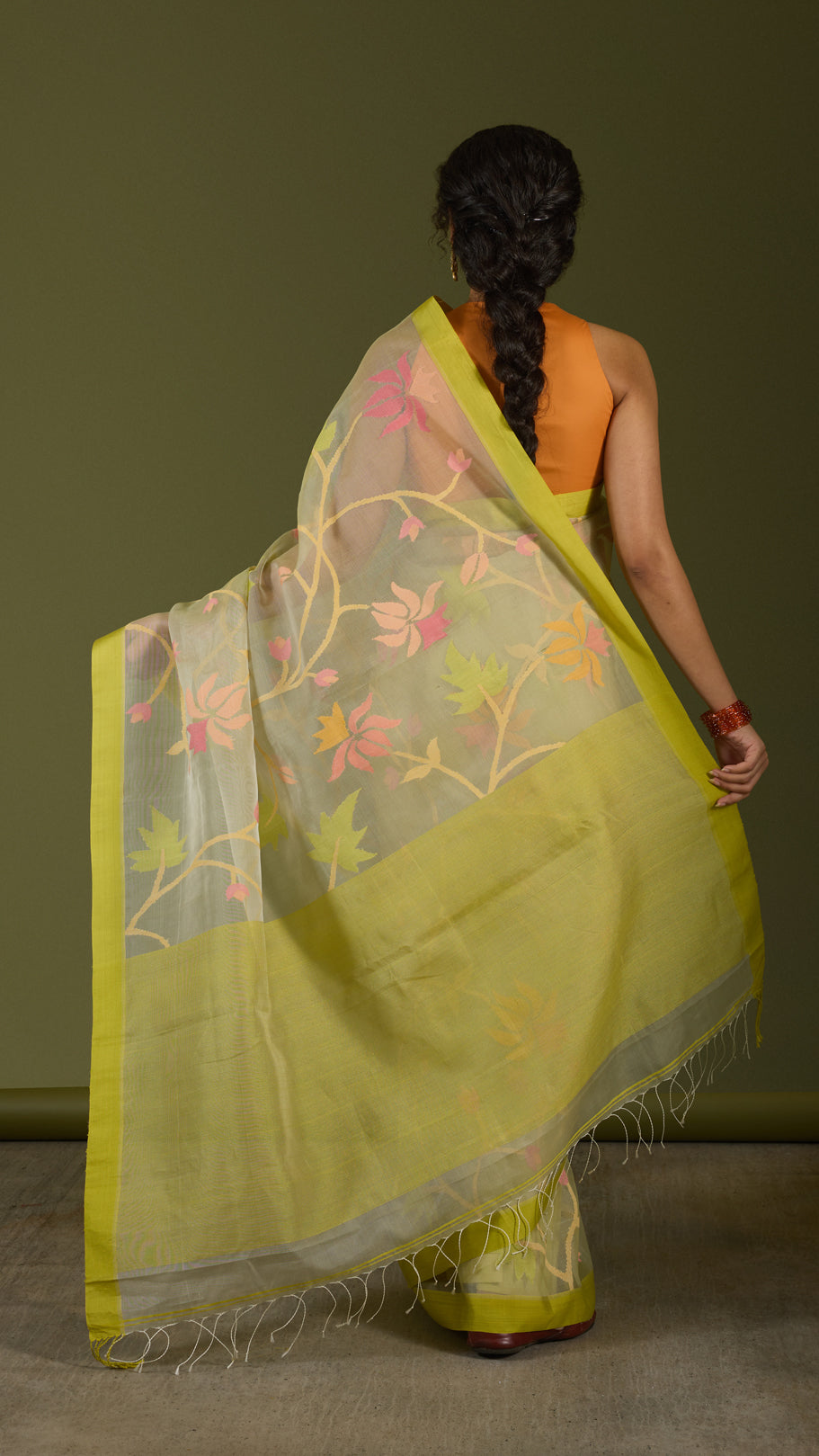 Suhani Bahar